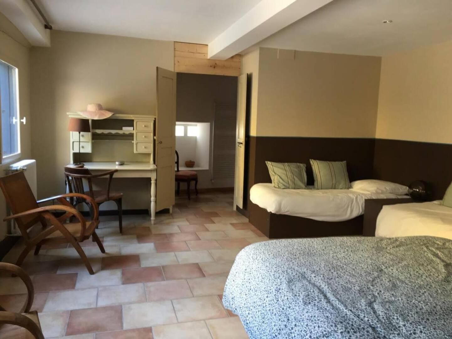 Lumineuse Et Spacieuse Maison Style Loft Saint-Amour-Bellevue Esterno foto